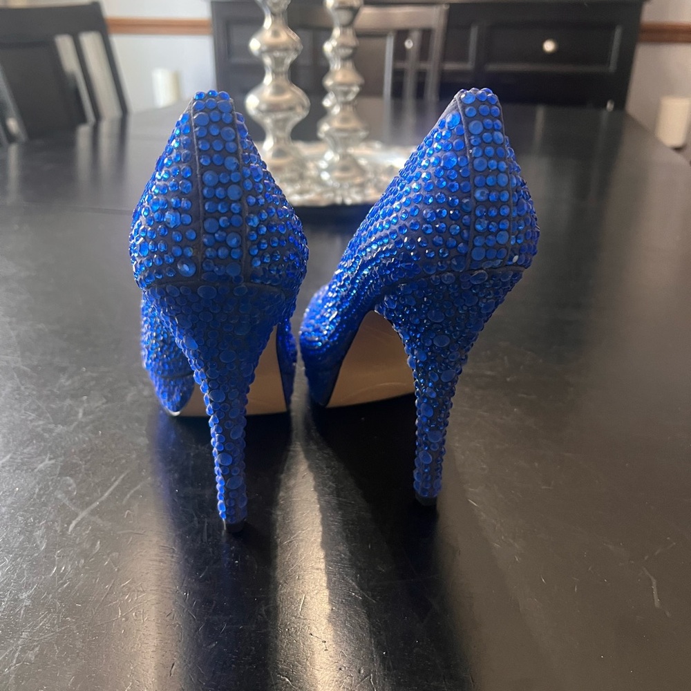 Enzo Angiolini Sparkling Blue Peep-Toe Heels - Picture 2 of 5